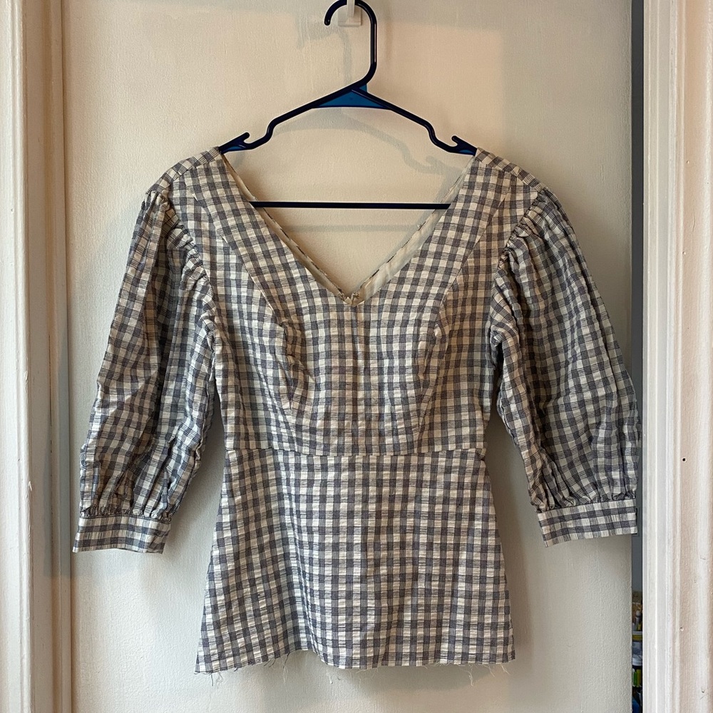 NWT Urban Outfitters Puff Sleeve Gingham Blouse